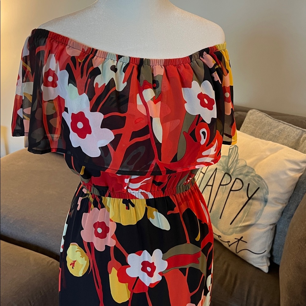 Floral Off-Shoulder Dress - Picture 3 of 6